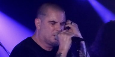 PHILIP ANSELMO Performs PANTERA Classics In London 