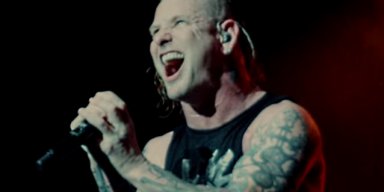  COREY TAYLOR Blasts Holocaust Deniers 
