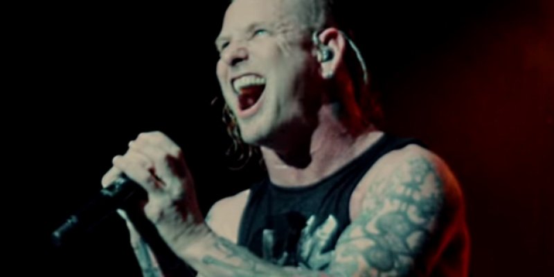  COREY TAYLOR Blasts Holocaust Deniers 
