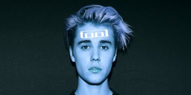 Justin Bieber Is A Tool Fan