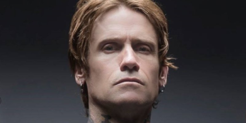  BUCKCHERRY Says 'Lots Of Bands Sound The Same' On Rock Radio 