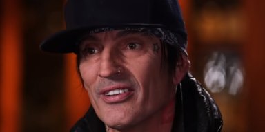 TOMMY LEE KICKED OUT OF RESTAURANT
