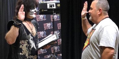 Eric Singer sworn in as an honorary police officer in Texas