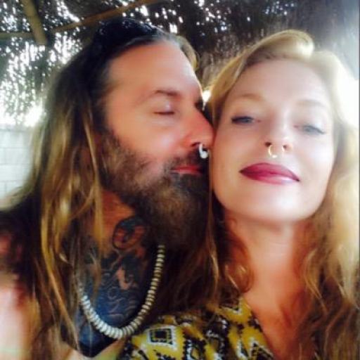 Dez Fafara's Wife Is Diagnosed With Cancer The Beast Metal