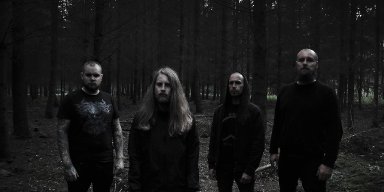 Belgian Heavy Sludge/Post-Hardcore Doomsters LETHVM shared music video "Ananké" and streamed new album 'Acedia' | Out now for LP, tape & Digital