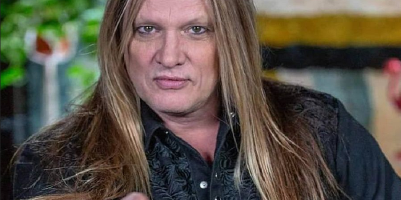 Sebastian Bach has Twitter meltdown, insults journalist, apologizes and blames tour