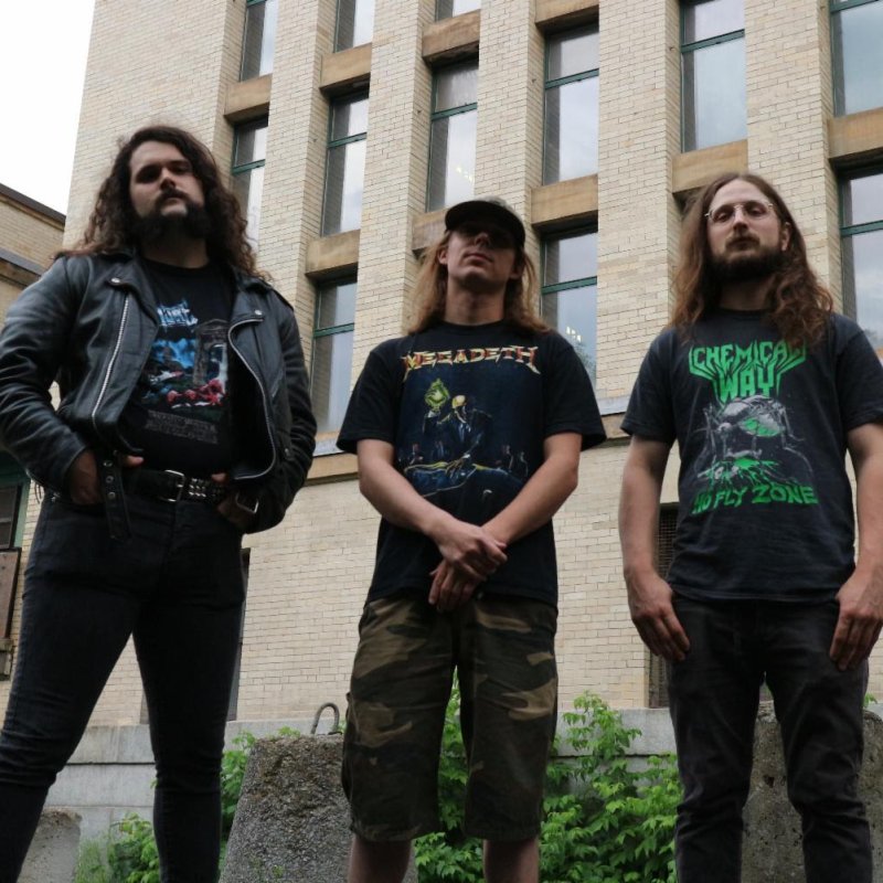 WARSENAL: Canadian Thrash Trio To Play Special New Year's Eve Show With Exciter; Feast Your Eyes Full-Length Out Now On Svart Records