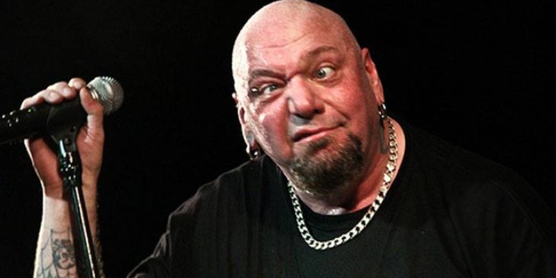 Paul Di’anno Recalls Crowd’s Reaction When He Failed To Play IRON MAIDEN Songs