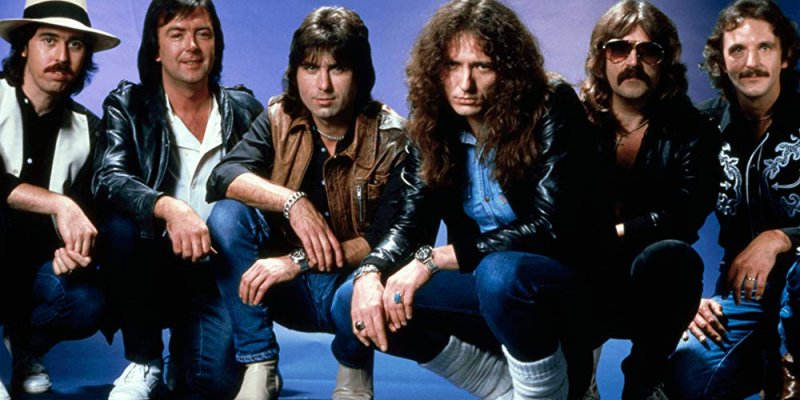 WHITESNAKE’s Entire Lineup Was Fired in One Meeting 