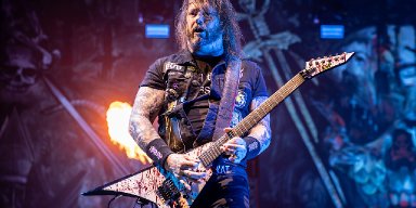GARY HOLT Has 'All The Symptoms' Of COVID-19 