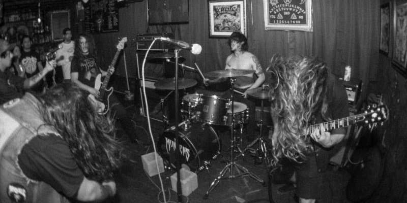 THE MUNSENS: Denver Doom Trio On Plague Of Shit 2017