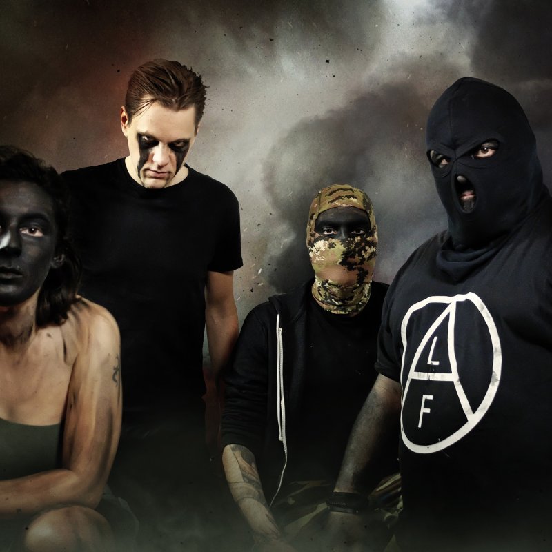 New Promo: THE WAY OF PURITY -  "Schwarz Oder Rot" - (Hard Core / Dark Wave)