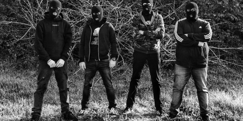 NAPOLI VIOLENTA: Neapolitan crime syndicate's grinders sign to Time To Kill Records