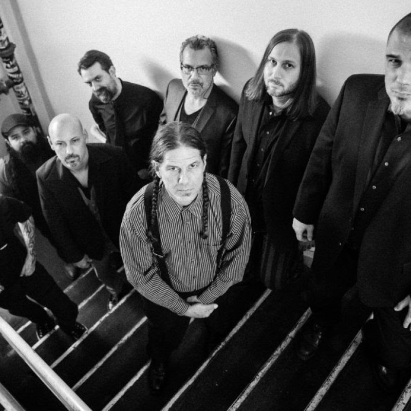 EN MINOR: Decibel Premieres "Mausoleums" Video From Project Featuring Members Of Down, Superjoint, Eyehategod, And More; Debut Full-Length Nears Release Via Housecore Records