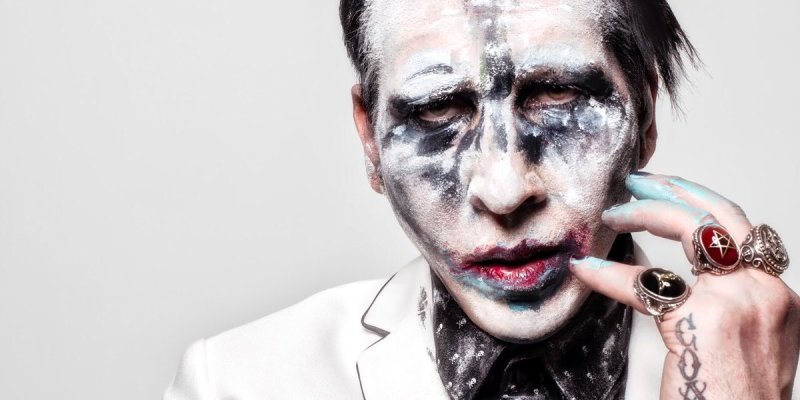 MARILYN MANSON Premieres Four New Songs Live!