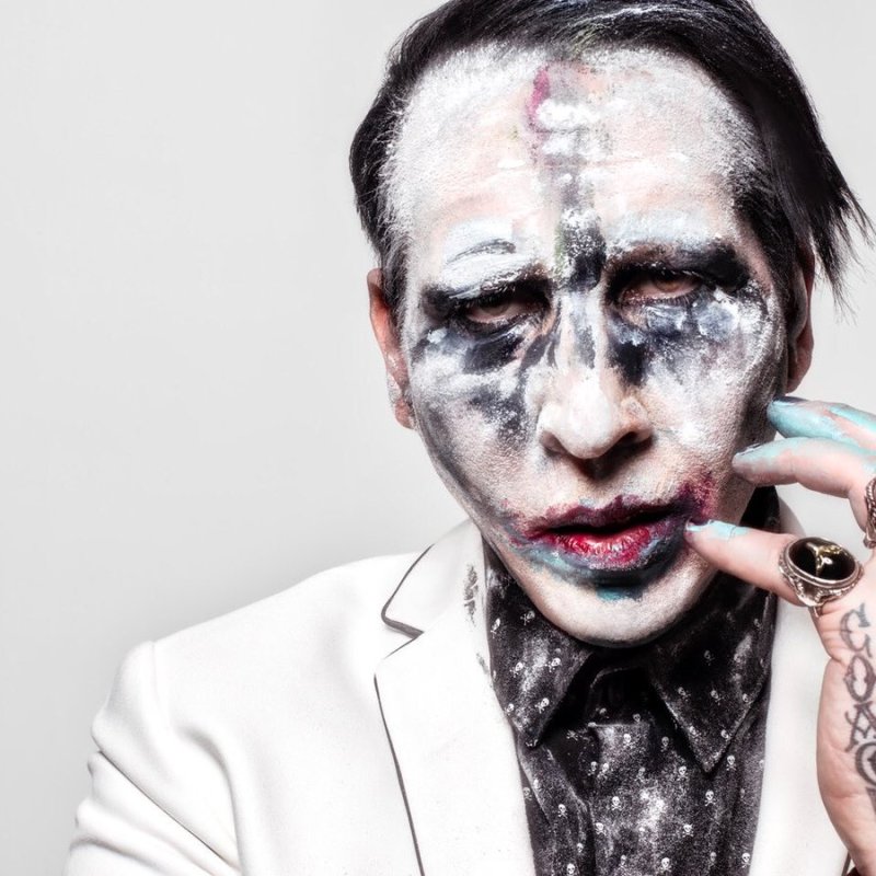 MARILYN MANSON Premieres Four New Songs Live!