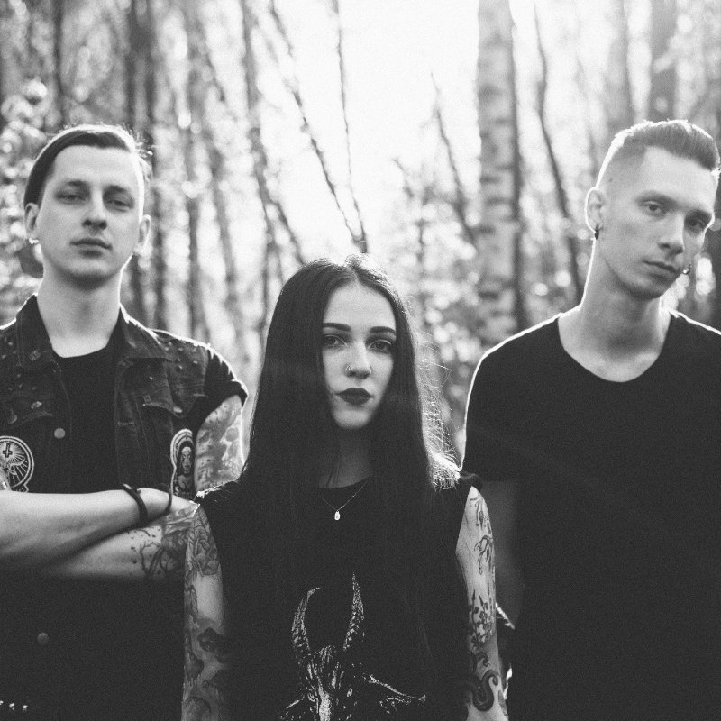 Russia's DUNWICH stream CALIGARI debut at CapturedHowls.com