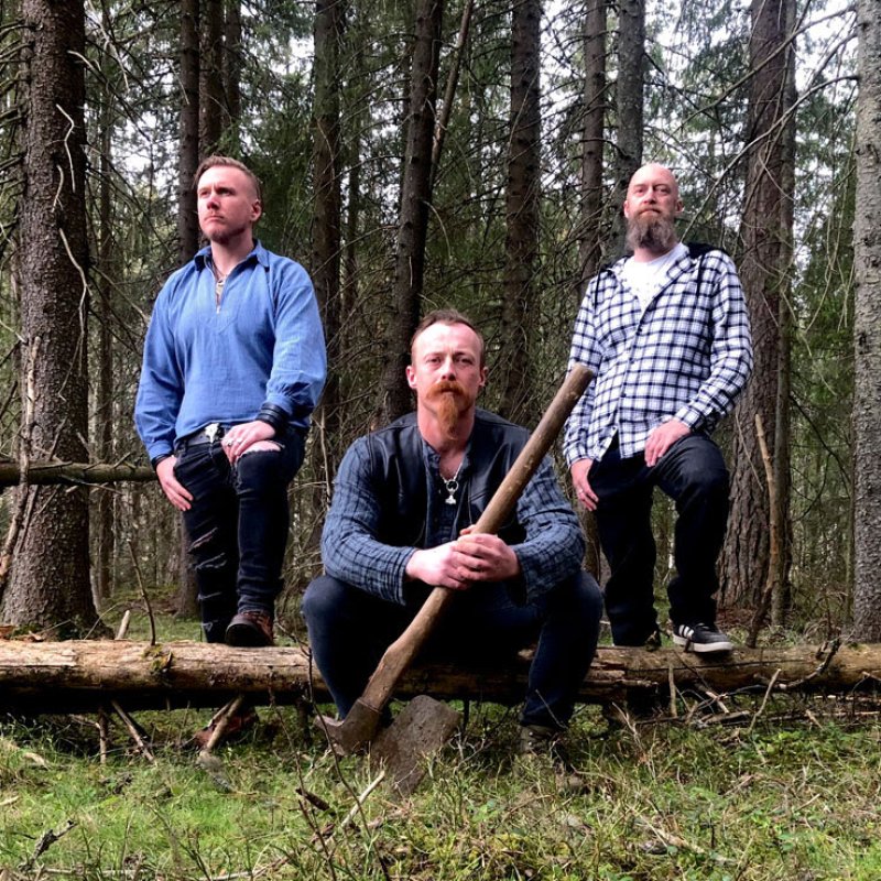 Press release: Norwegian Black/Folk Metal trio VARDE reveal debut album