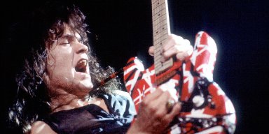 EDDIE VAN HALEN DIES