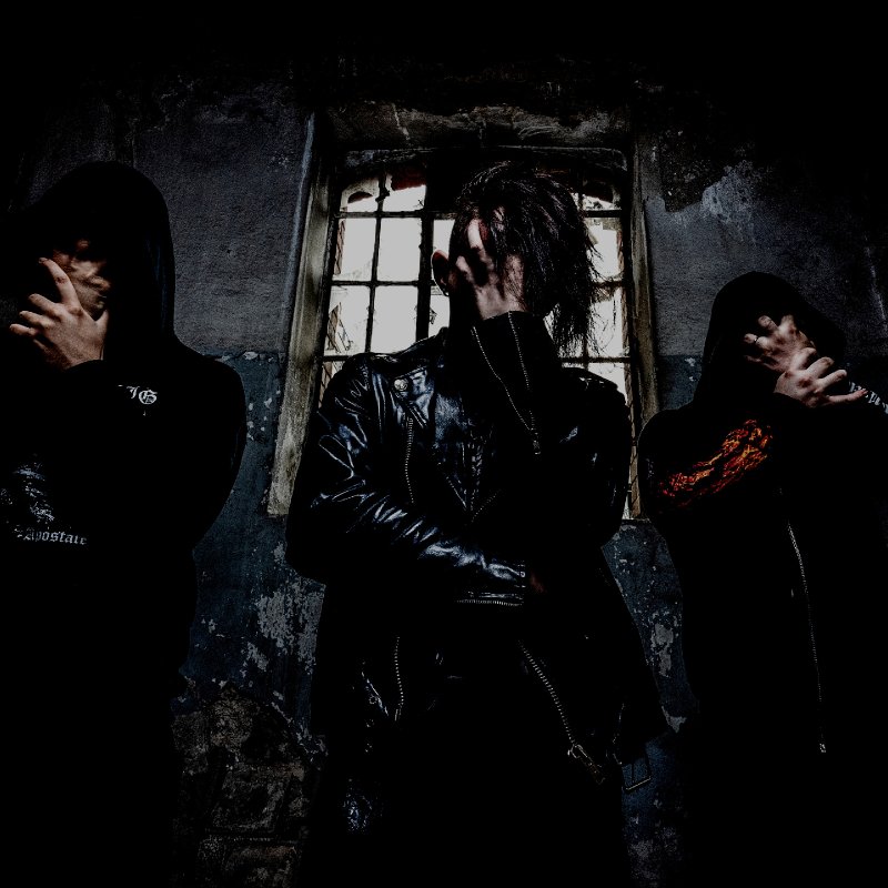 ISOLERT premiere new track at "Decibel" magazine's website - features members of SØRGELIG