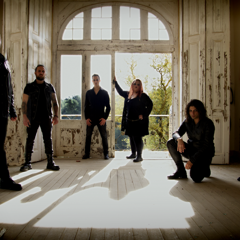 Enchantya releases an acoustic version of Last Moon of March