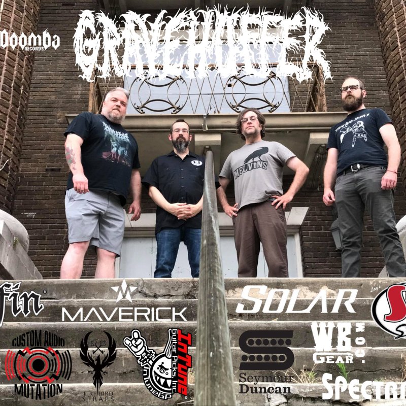 Into The Pit with DJ Elric Interview with Gravehuffer part 1 show 249