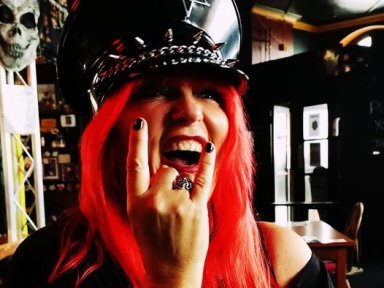 The Mistress's Pit with Demonize Debz 8-10Uk / 3-5EST 