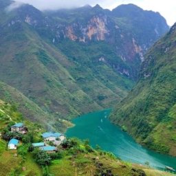 travel-to-the-3-most-beautiful-rivers-in-ha-giang-in-2024