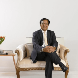 yes-bank-story-how-rana-kapoor-channelized-the-bank-into-a-tech-driven-entity-yes-bank-story-how-rana-kapoor-channelized-the-b