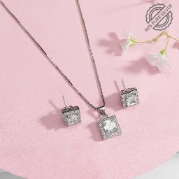 silver-necklace-set-online-for-women-starts-inr-499-buy-now